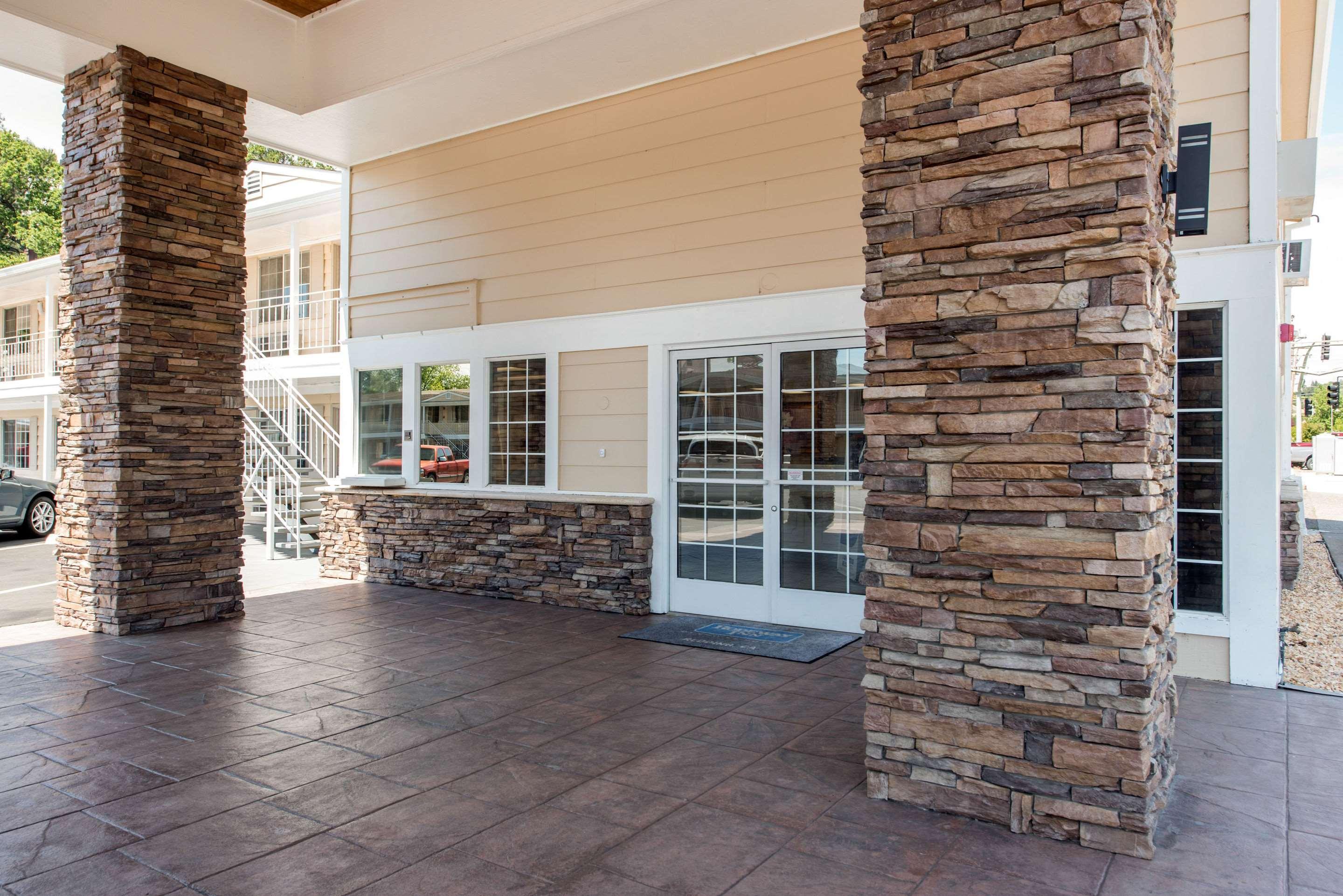 Abode Hotel Redding Exterior foto